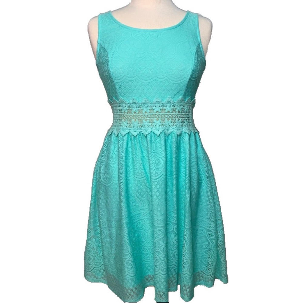 Ocean blue/green lacy dress
